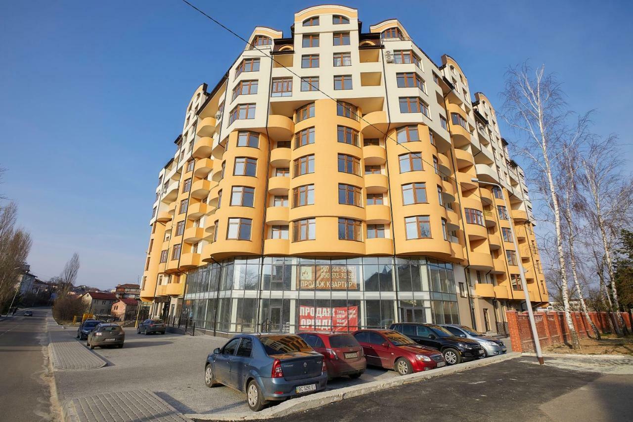 Luxury Apartament 2 Truskavets Exterior foto